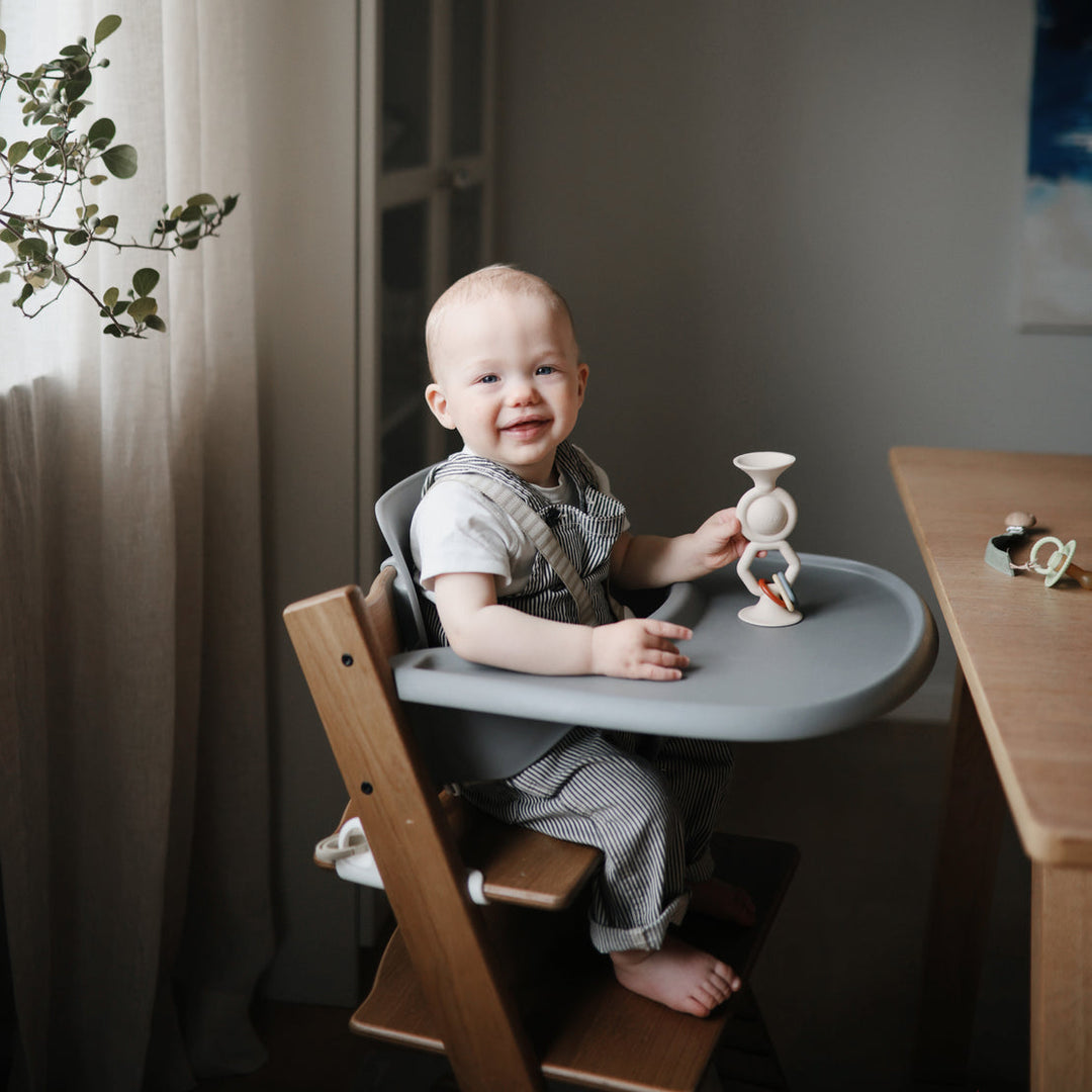 Mushie - Suction Toy HexaPop - Shifting Sand - Mabel & Fox