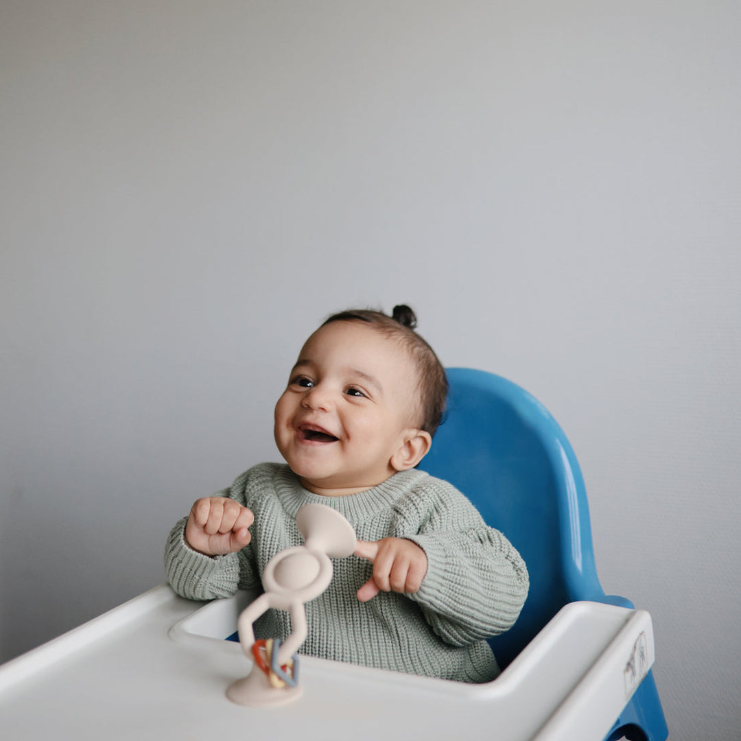 Mushie - Suction Toy HexaPop - Shifting Sand - Mabel & Fox