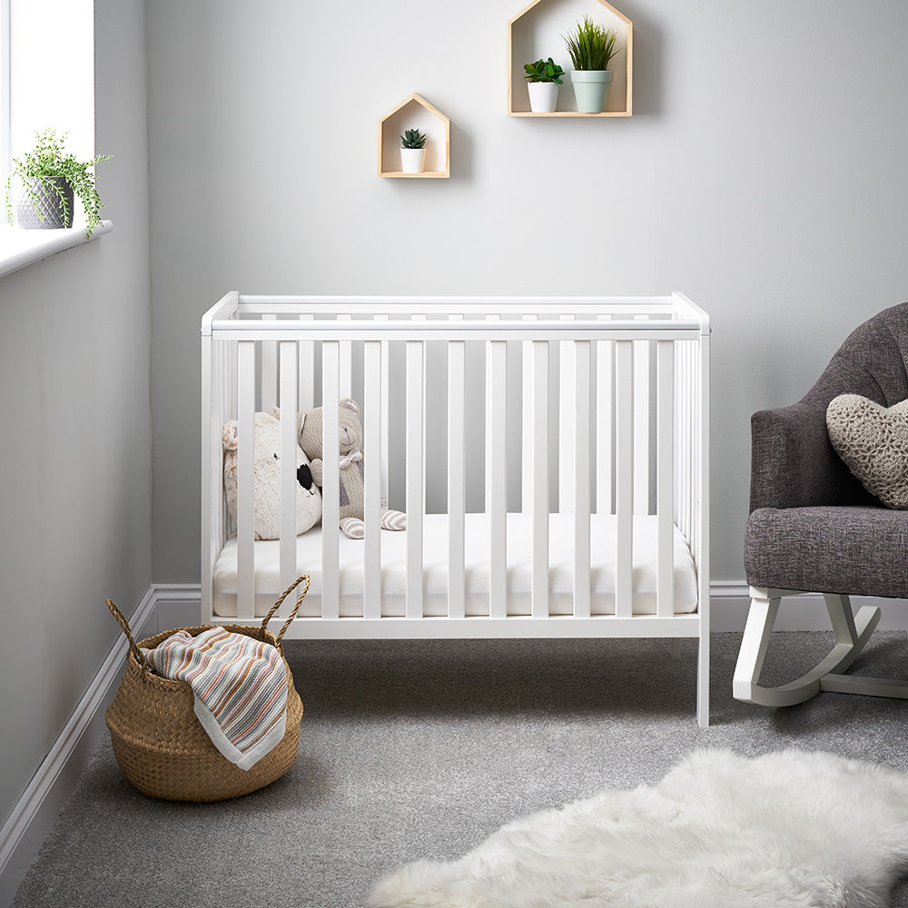 OBaby - Bantam Space Saver Cot - White - Mabel & Fox