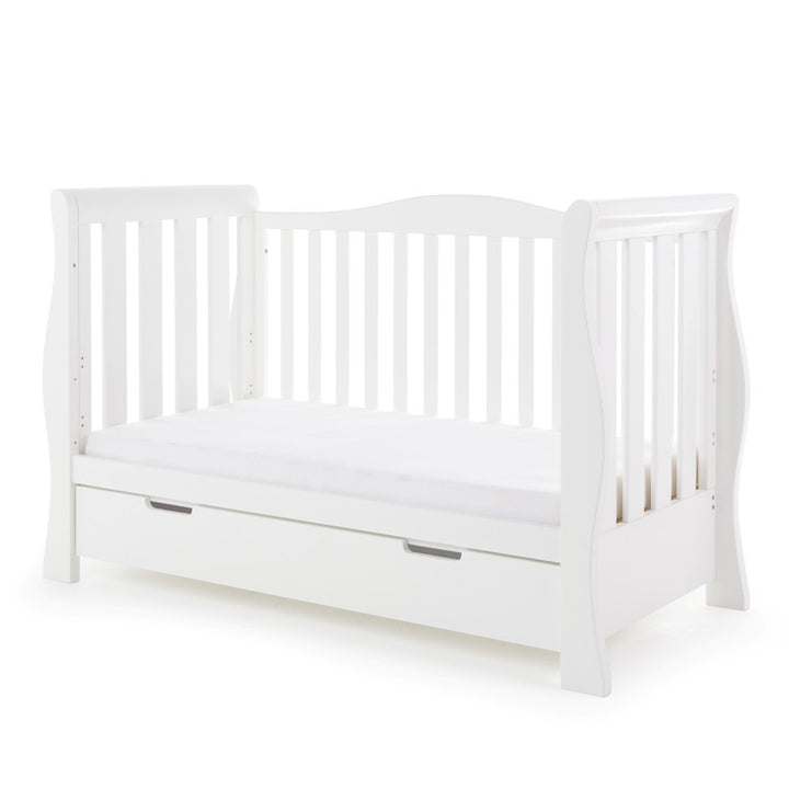OBaby - Stamford Luxe Cot Bed & Moisture Management Mattress - White - Mabel & Fox