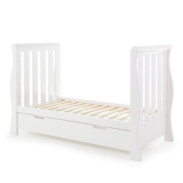 OBaby - Stamford Luxe Cot Bed & Moisture Management Mattress - White - Mabel & Fox