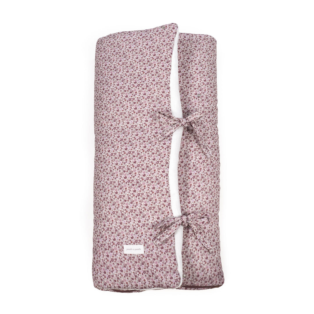 Pasito a Pasito - Baby Nest / Blanket- Cherry Flowers - Mabel & Fox