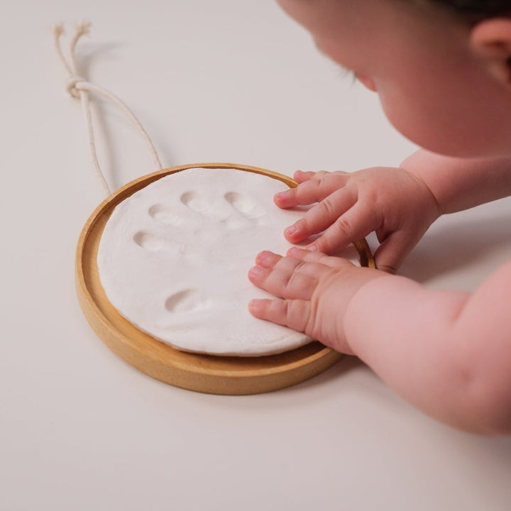 Petit Artichaut - Baby Imprint Medallion Keepsake - Mabel & Fox