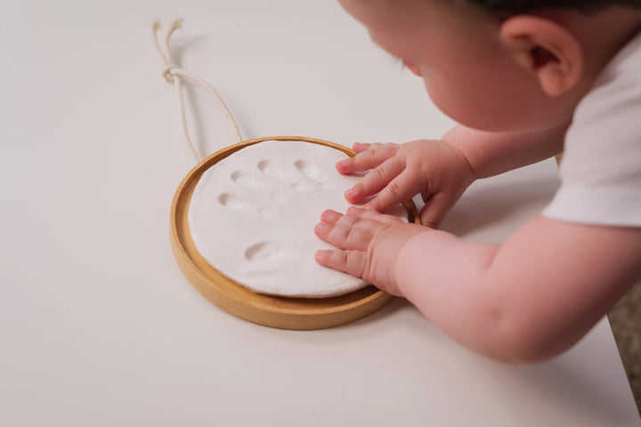 Petit Artichaut - Baby Imprint Medallion Keepsake - Mabel & Fox