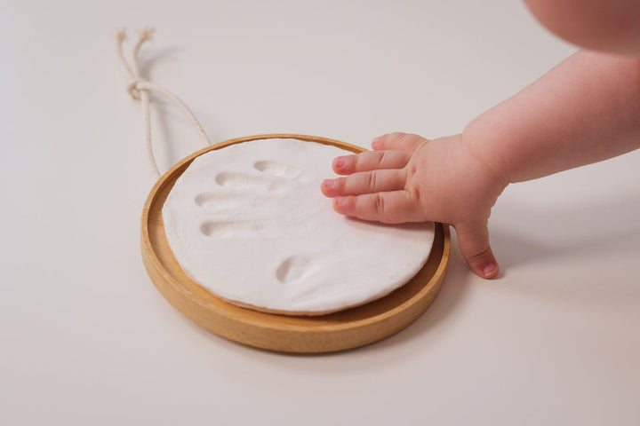 Petit Artichaut - Baby Imprint Medallion Keepsake - Mabel & Fox