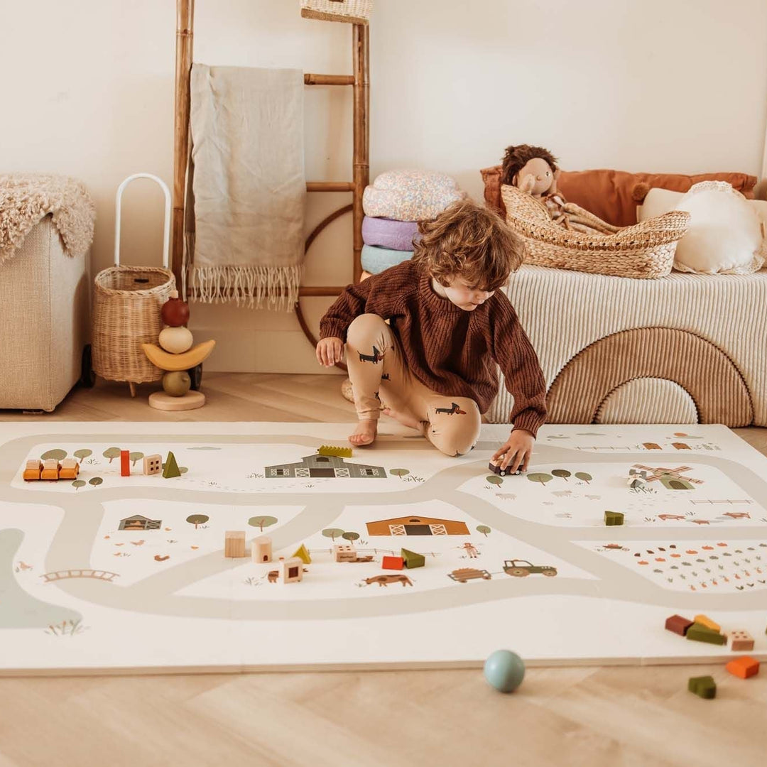 Play & Go - Activity Playmat - Farm - Mabel & Fox