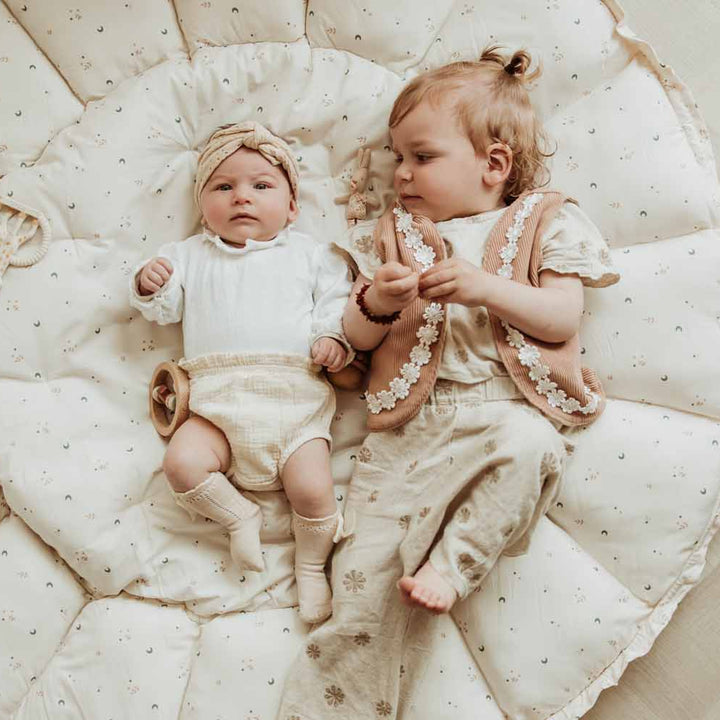 Play & Go - Soft Bloom Playmat - Moon - Mabel & Fox