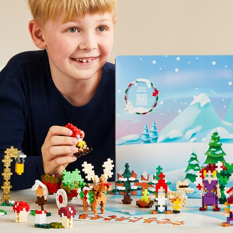 Plus Plus - Advent Calendar - Santa's World - Mabel & Fox