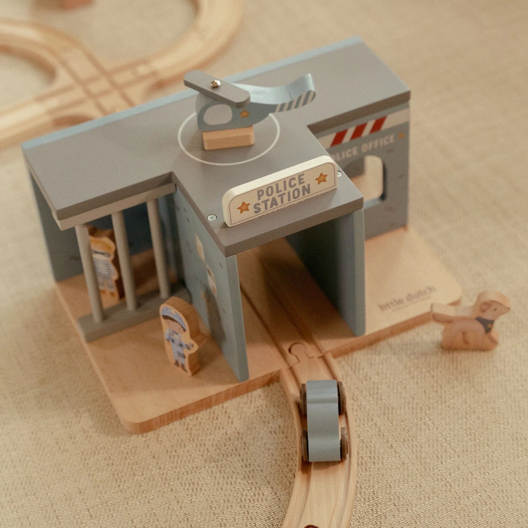 Little Dutch - Police Station