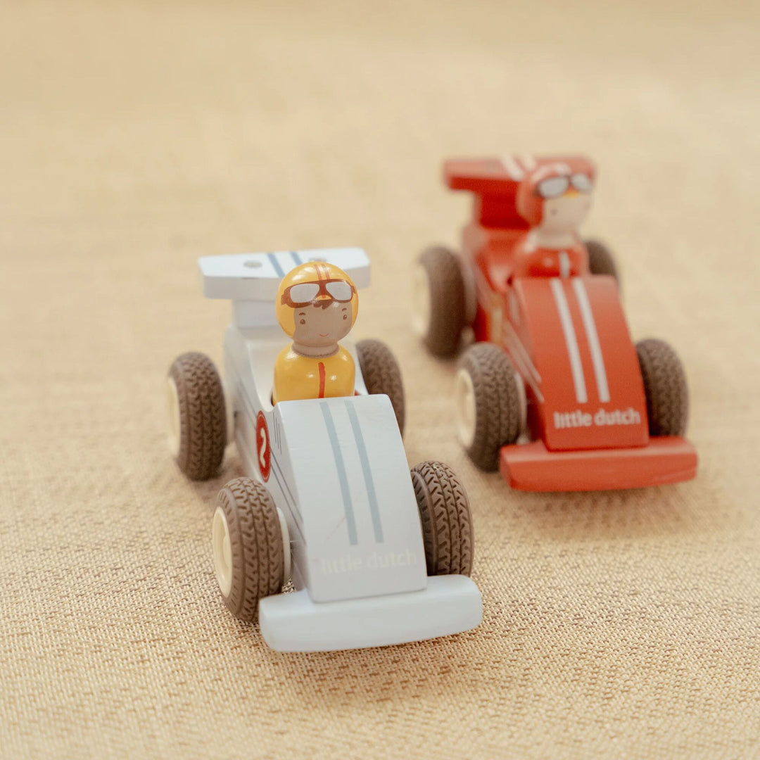 Little Dutch - Pullback Race Cars