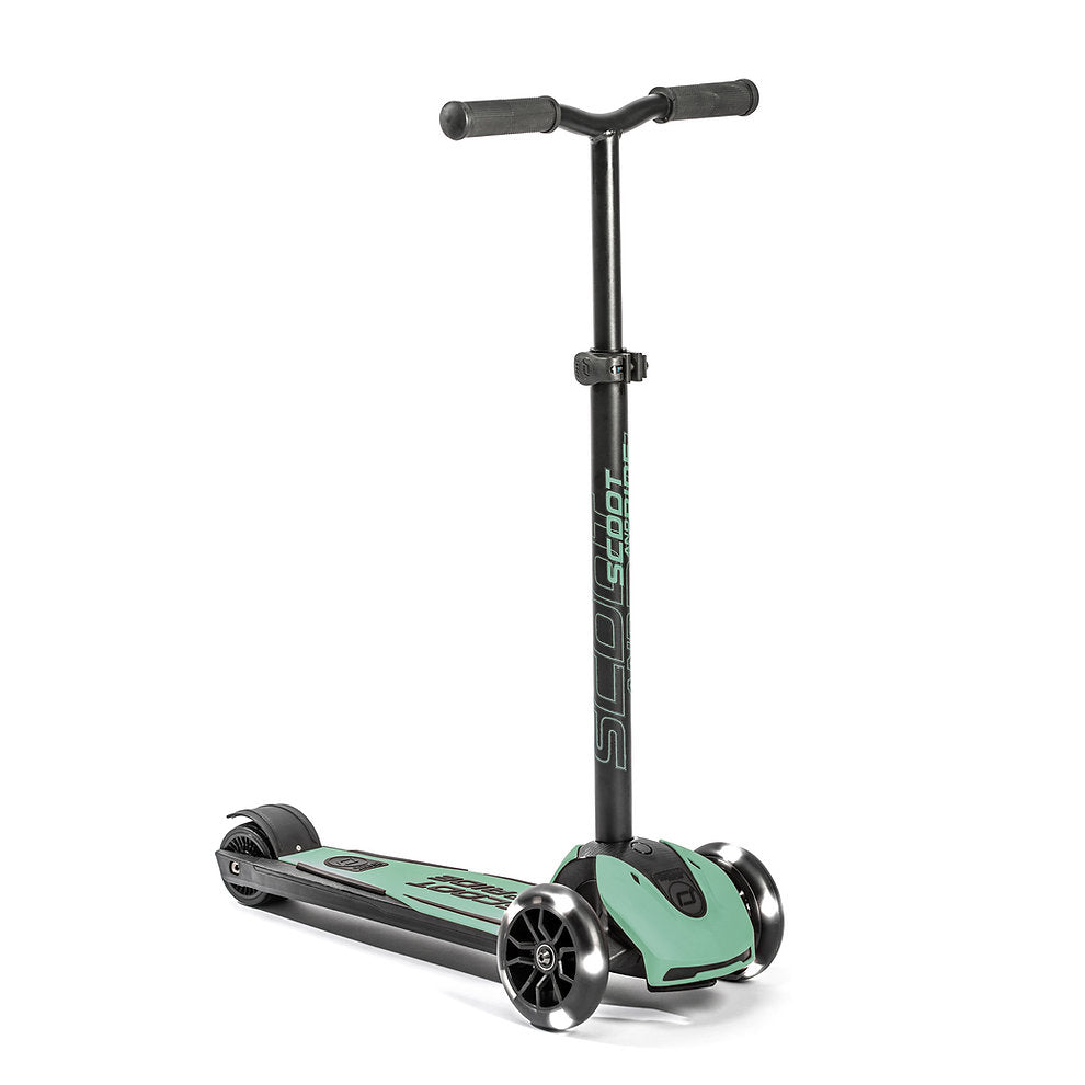 Scoot & Ride - Highwaykick 5 with LED - Forest - Mabel & Fox