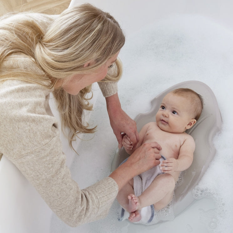 Shnuggle - Newborn Bath Support - Taupe - Mabel & Fox