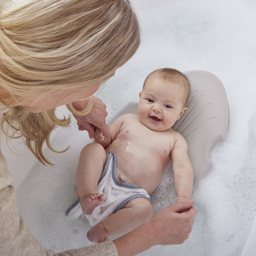 Shnuggle - Newborn Bath Support - Taupe - Mabel & Fox