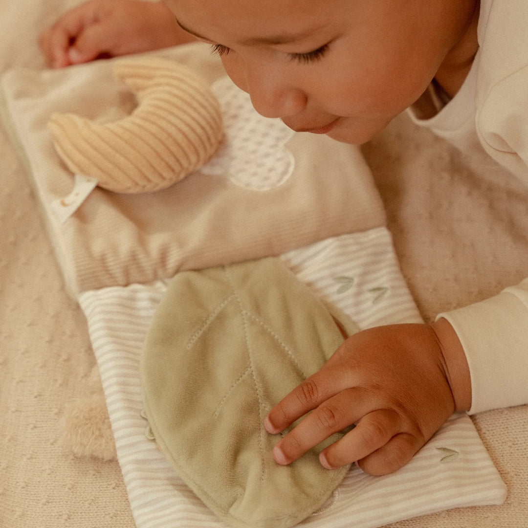 Little Dutch - Soft Activity Booklet - Natural Newborn - Mabel & Fox