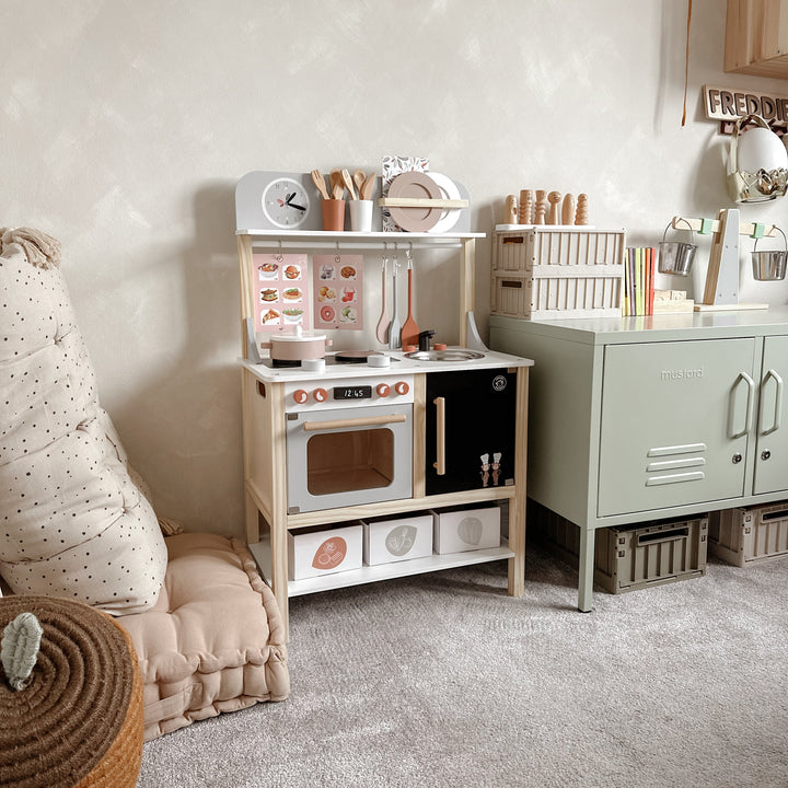 Speedy Monkey - Kitchen & 20 Accessories - Mabel & Fox