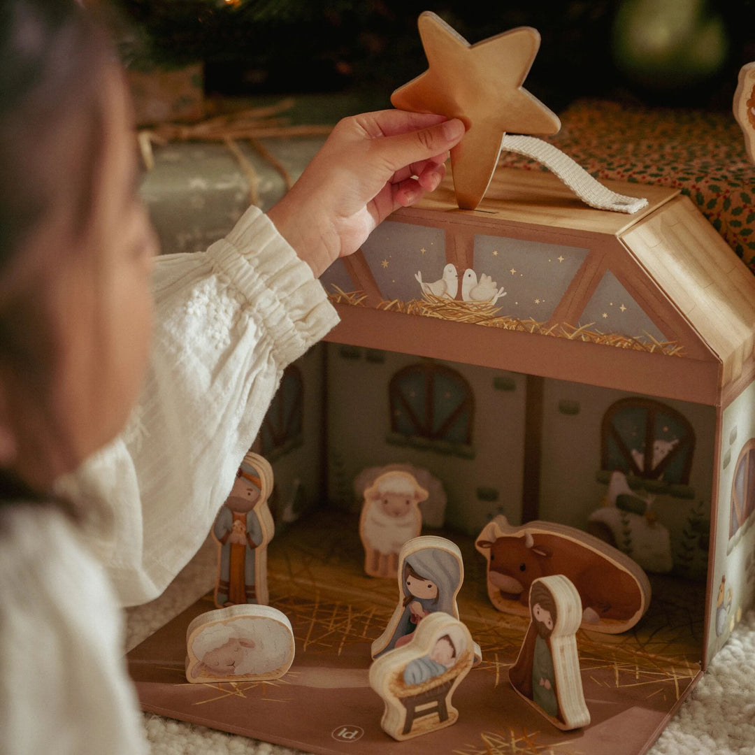 Little Dutch - Christmas Nativity Scene
