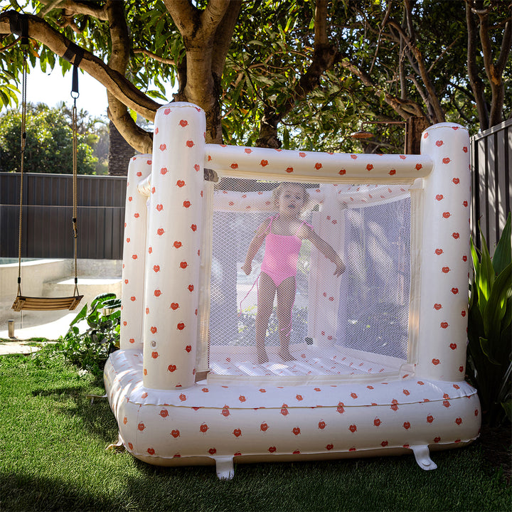 Sunnylife – Bounce House – Poppy the Peach Cream - Mabel & Fox