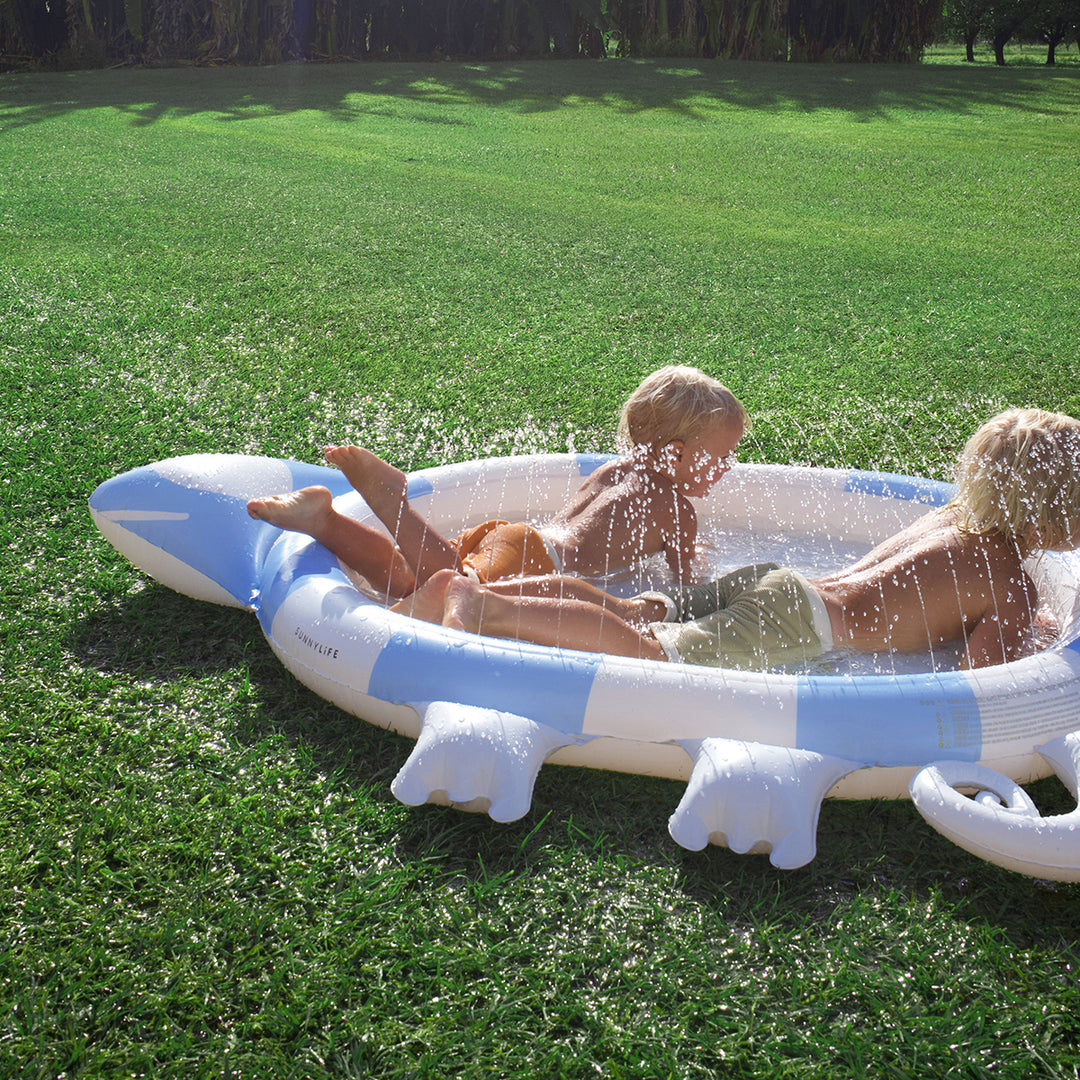 Sunnylife – Kids Sprinkler Mat – Into the Wild Blue - Mabel & Fox