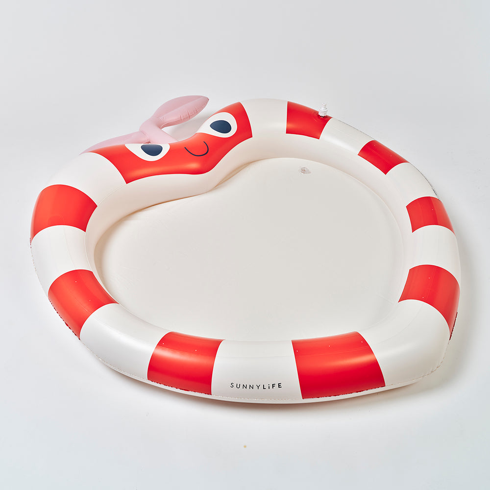 Sunnylife – Kids Sprinkler Mat – Poppy the Peach - Mabel & Fox