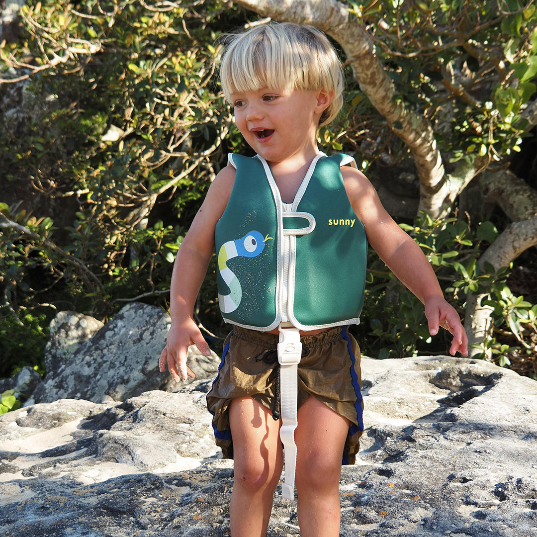 Sunnylife – Kids Swim Vest – Into the Jungle Green - Mabel & Fox