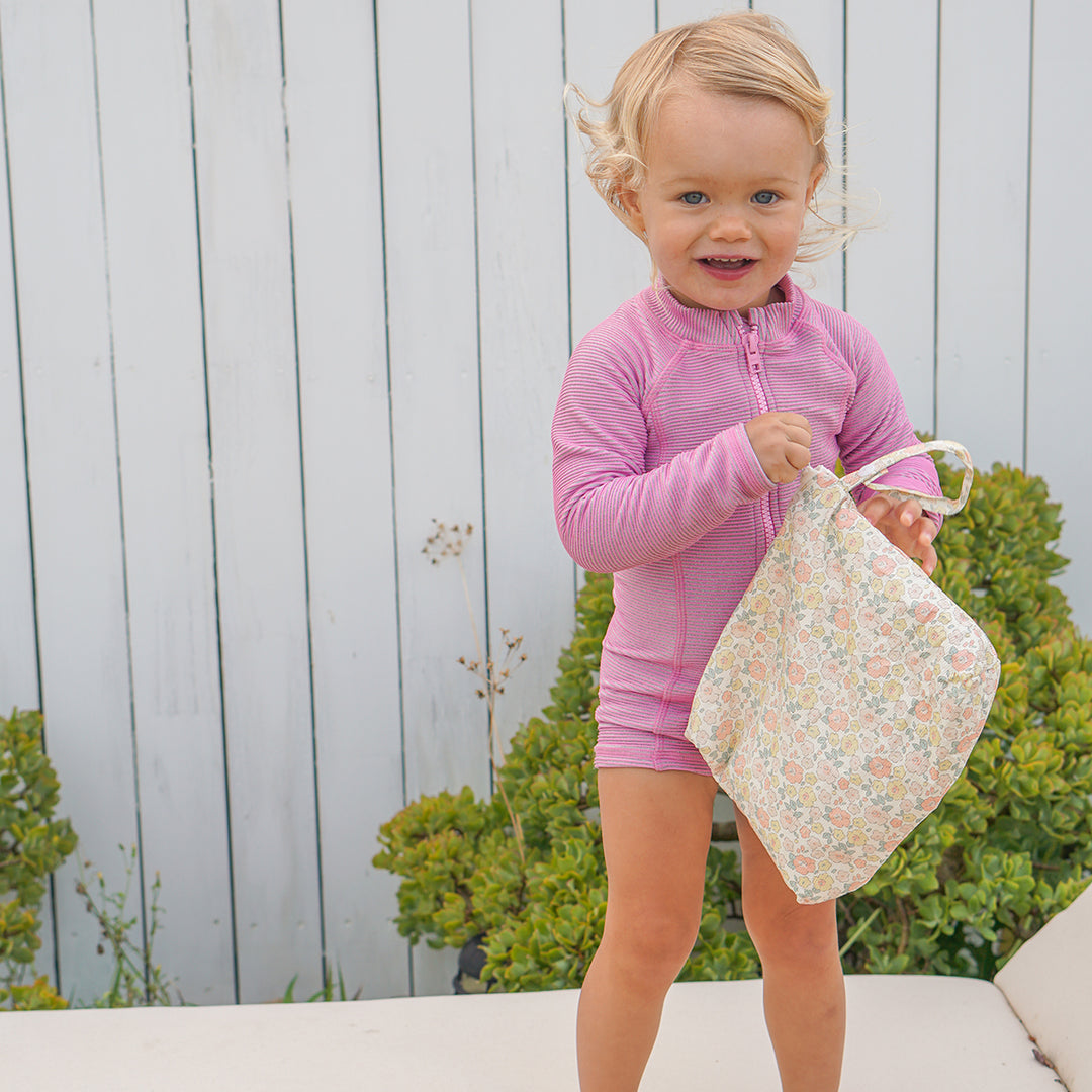 Sunnylife – Kids Wet Bag – Into the Garden Ditsy Floral - Mabel & Fox
