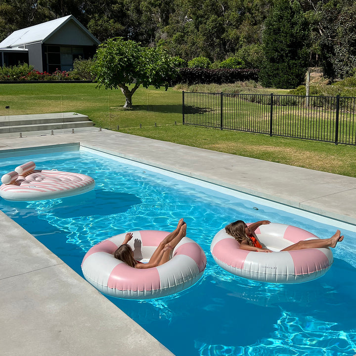 Sunnylife – Luxe Tube Pool Ring – Stole My Heart Pink Stripe - Mabel & Fox