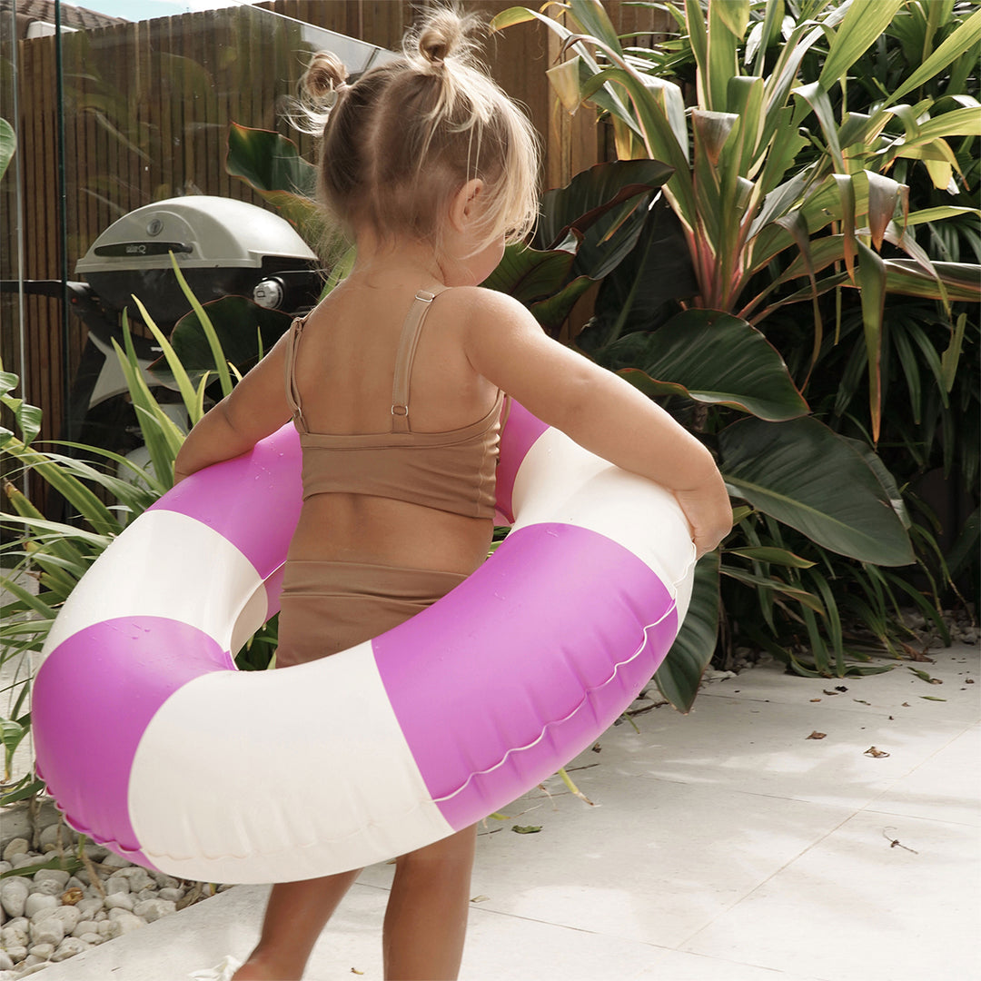 Sunnylife – Mini Tube Pool Ring – Zest Magenta Stripe - Mabel & Fox