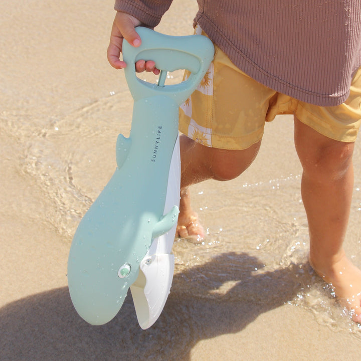 Sunnylife - Sand Claws - Whale Green - Mabel & Fox