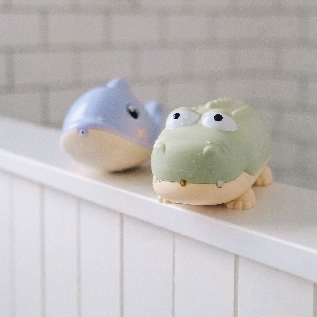Sunnylife - Water Squirter - Crocodile - Pastel Green - Mabel & Fox