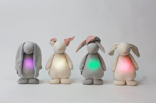 Moonie -The Humming Bunny With Lamp- Cream