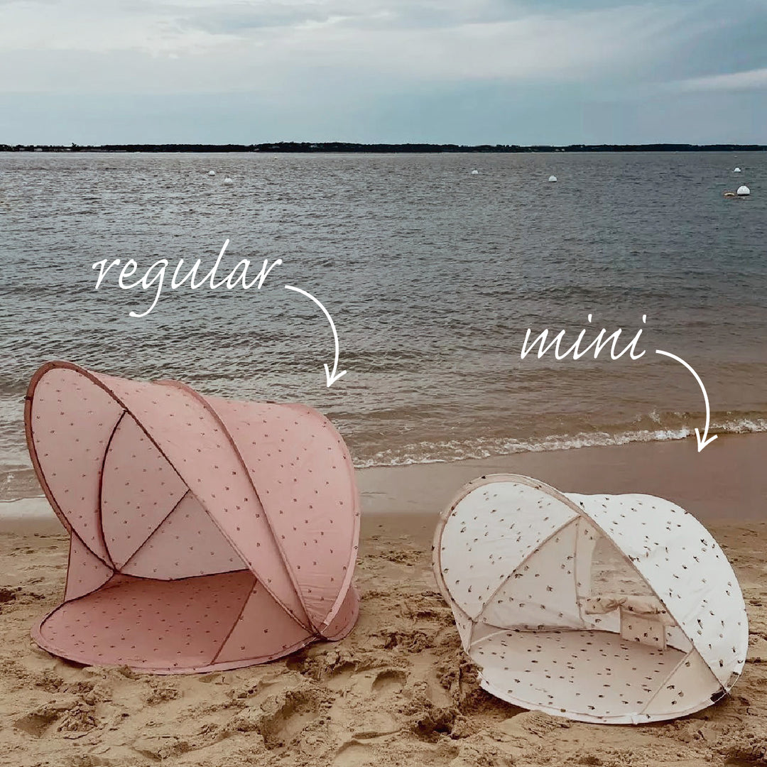 Konges Slojd - Mini Beach Pop Up Tent - Anti UV 50+ - Multi Hearts