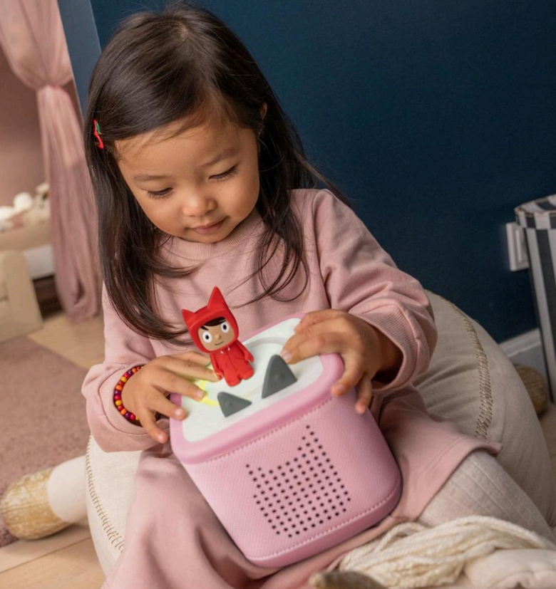 Tonies - Toniebox 2 - Cloud Pink Starter Set with Creative Rubie - Mabel & Fox