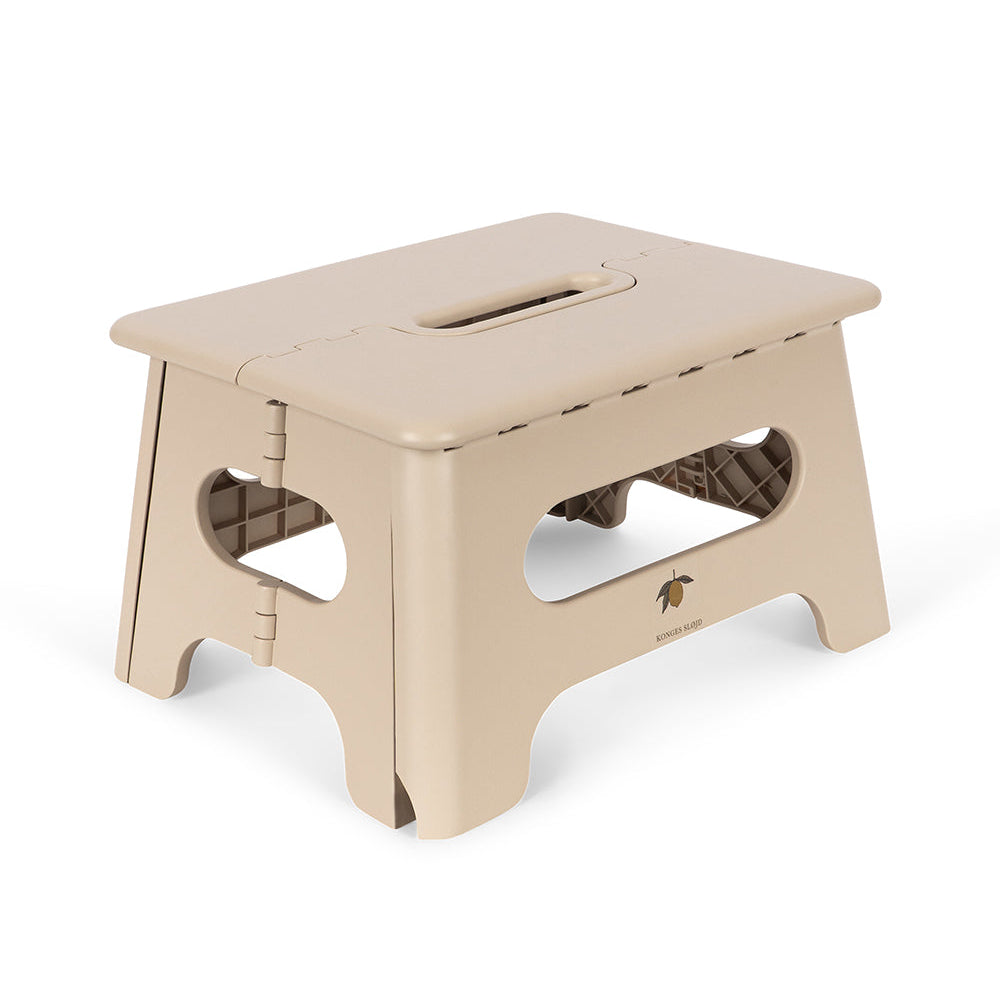 Konges Slojd – Foldable Stool - Lemon
