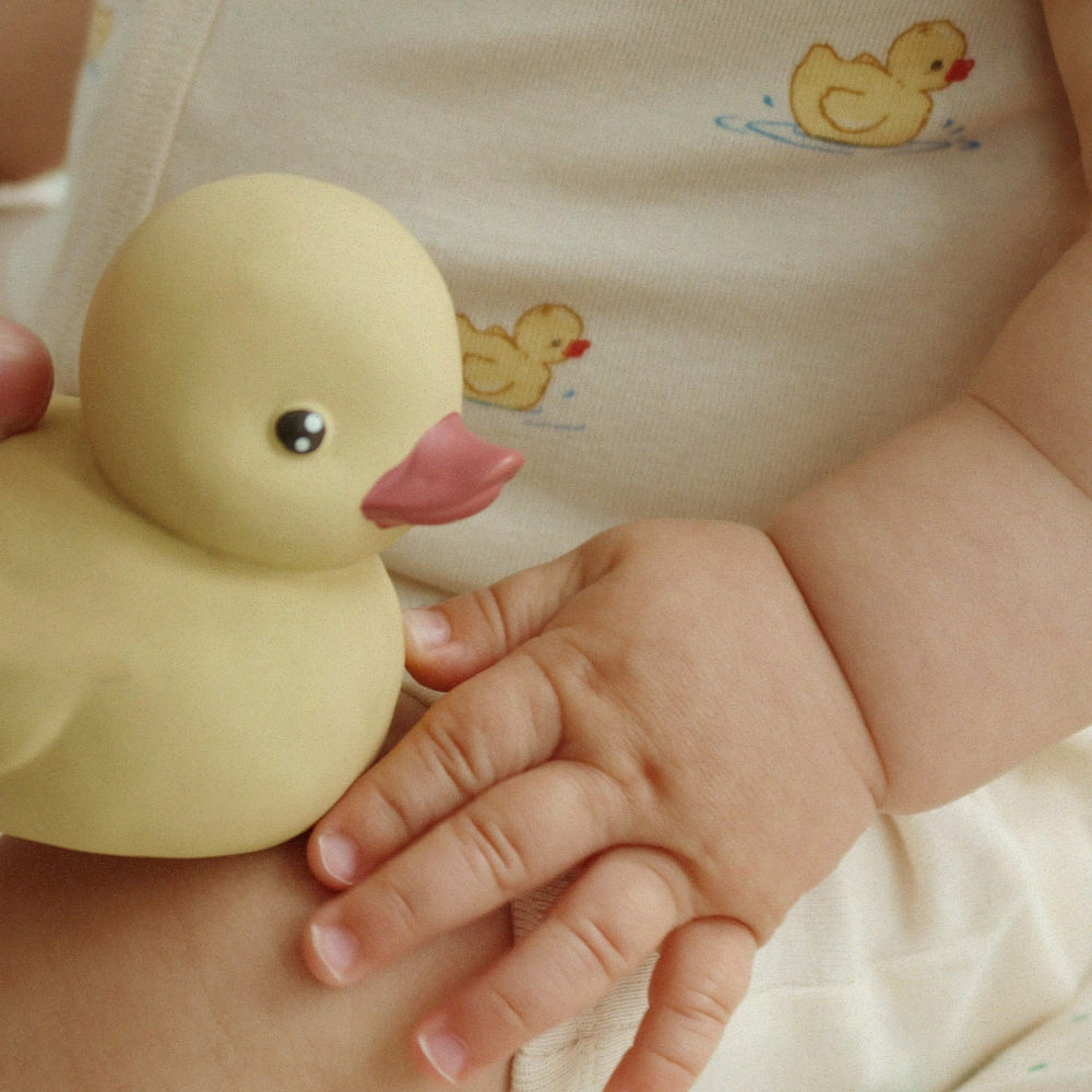 Konges Slojd - Bath Toy - Fanga Duck - Mabel & Fox