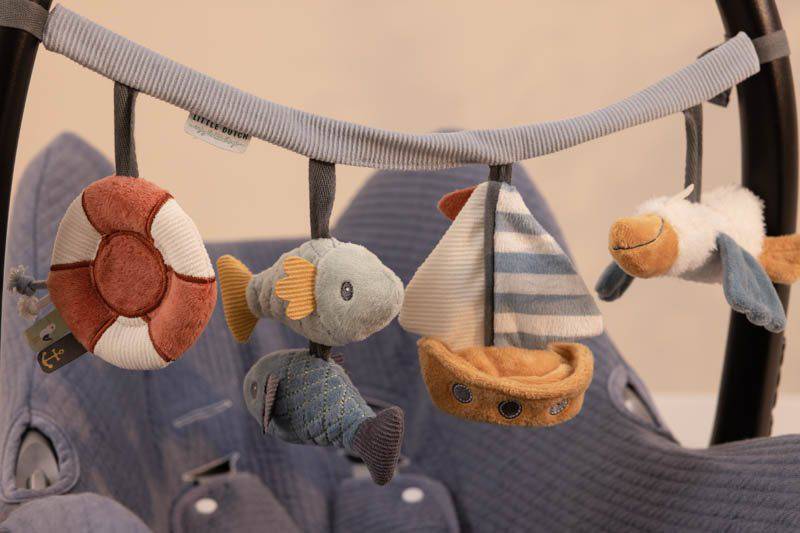 Little Dutch - Sailors Bay - Stroller toy chain - Mabel & Fox