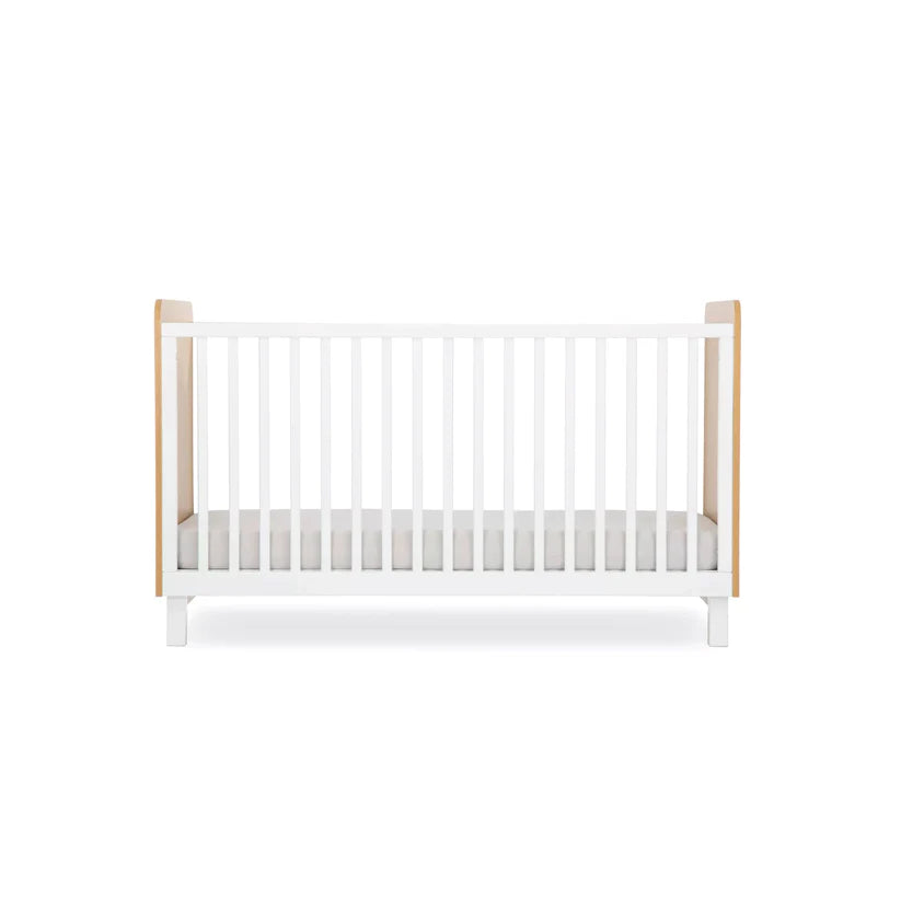CuddleCo - Rafi Changing Table and Cot Bed - 2 Piece Set - Oak/White