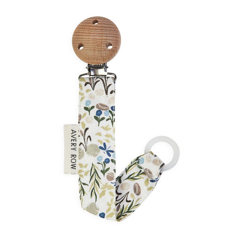 AVERY ROW - ORGANIC PACIFIER HOLDER - RIVERBANK - Mabel & Fox