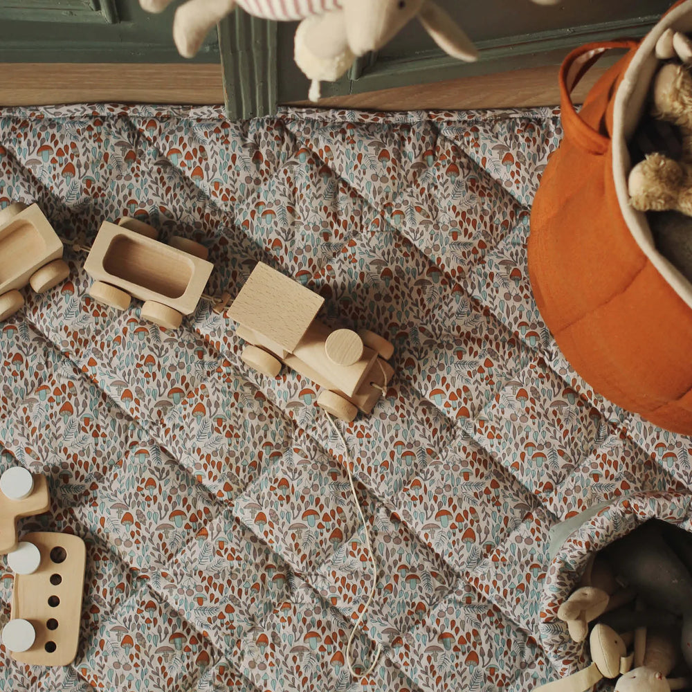 AVERY ROW - STAY & PLAY MAT  - WOODLAND WALK - Mabel & Fox