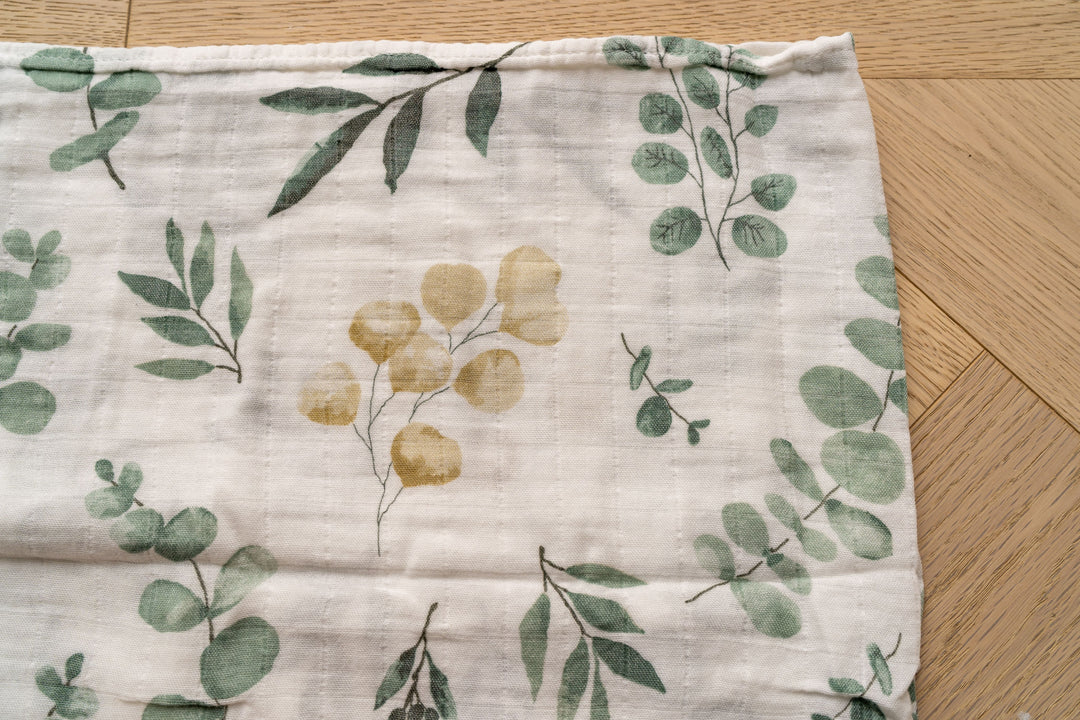 Mabel & Fox - Swaddle Muslin Blanket - Olive Sprig - Mabel & Fox