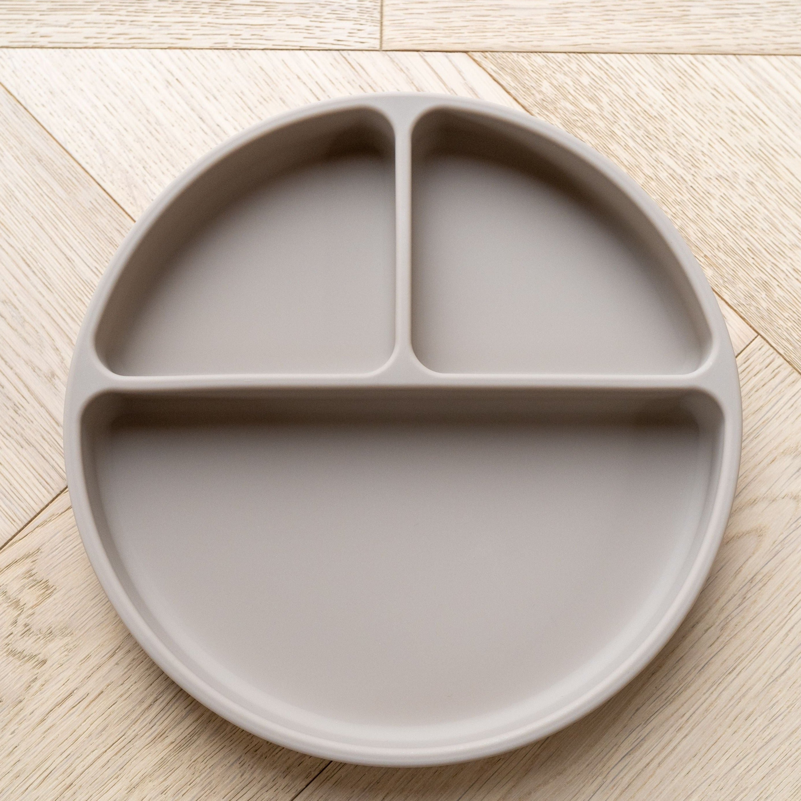 Mabel & Fox - Silicone Tableware - Plate - Sandstone