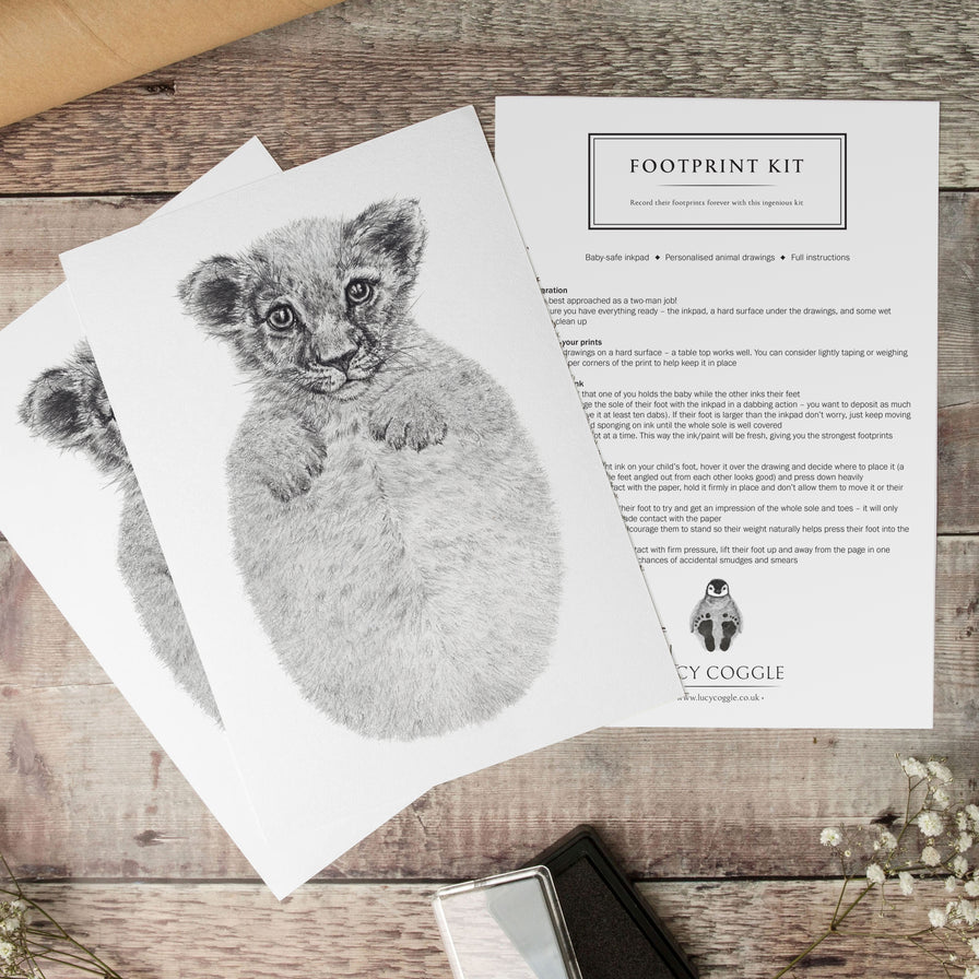 LUCY COGGLE DESIGNS - BABY LION FOOTPRINT KIT - Mabel & Fox