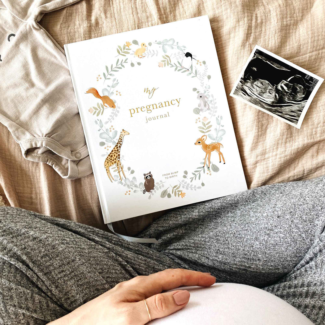 BLUSH & GOLD - PREGNANCY JOURNAL - ANIMALS - Mabel & Fox