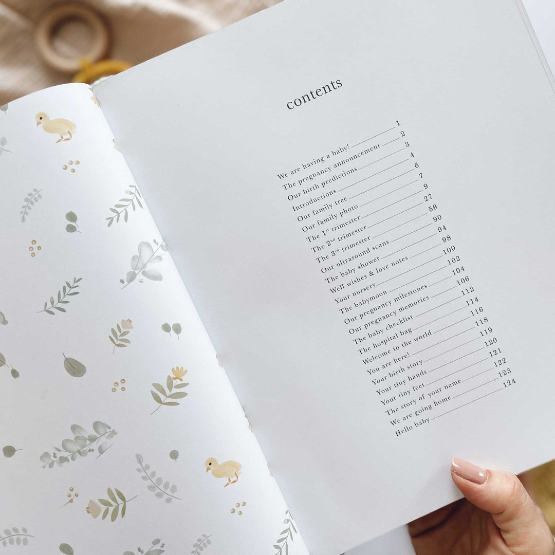 BLUSH & GOLD - PREGNANCY JOURNAL - ANIMALS - Mabel & Fox