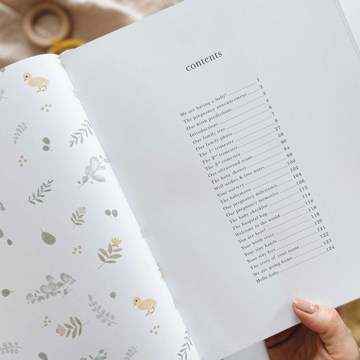 BLUSH & GOLD - PREGNANCY JOURNAL - ANIMALS - Mabel & Fox