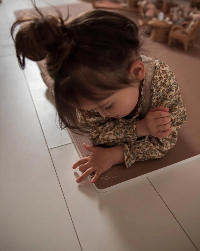 Eeveve - Play Mat - Cinnamon