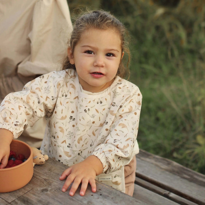 AVERY ROW - ORGANIC SLEEVED BABY BIB  - GRASSLANDS - Mabel & Fox