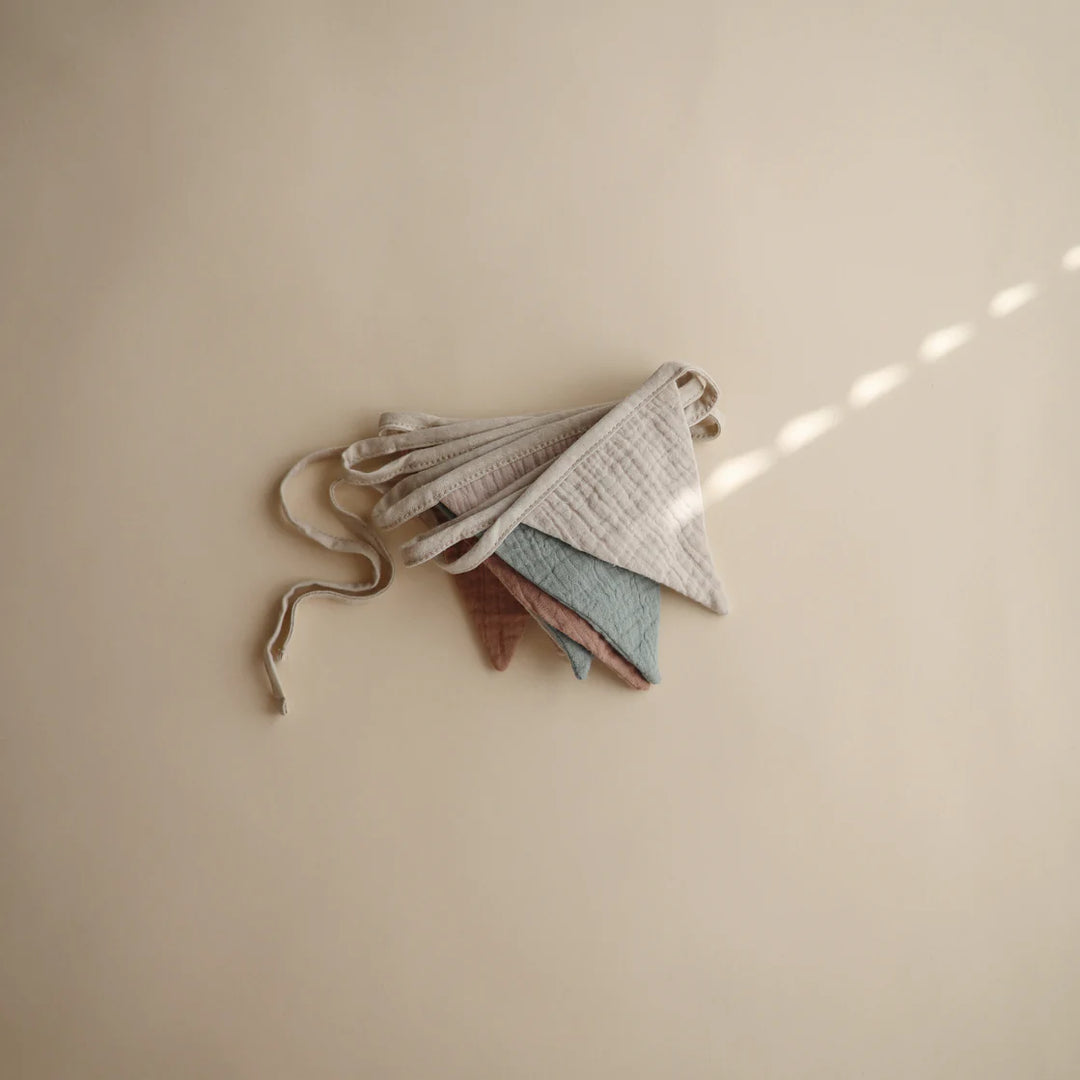 Mushie - Baby Garland - Mabel & Fox