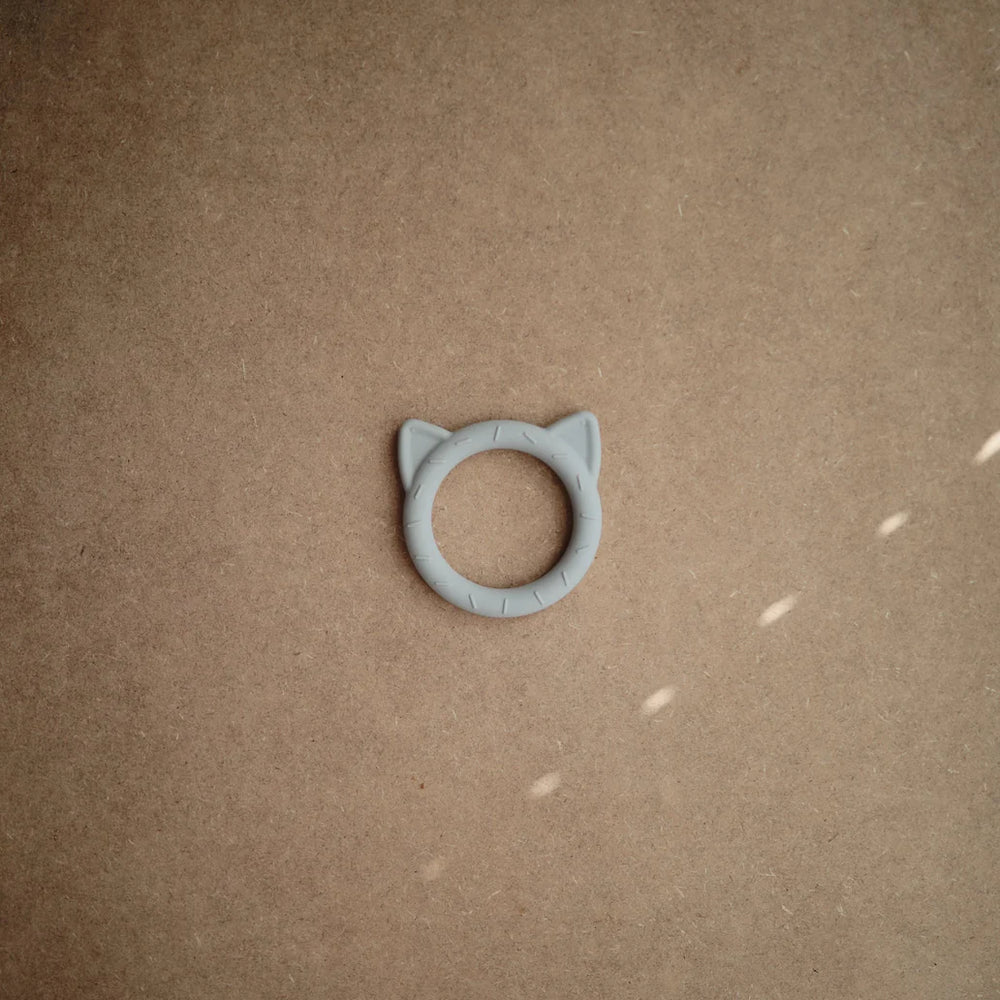 Mushie - Teether Cat - Stone - Mabel & Fox