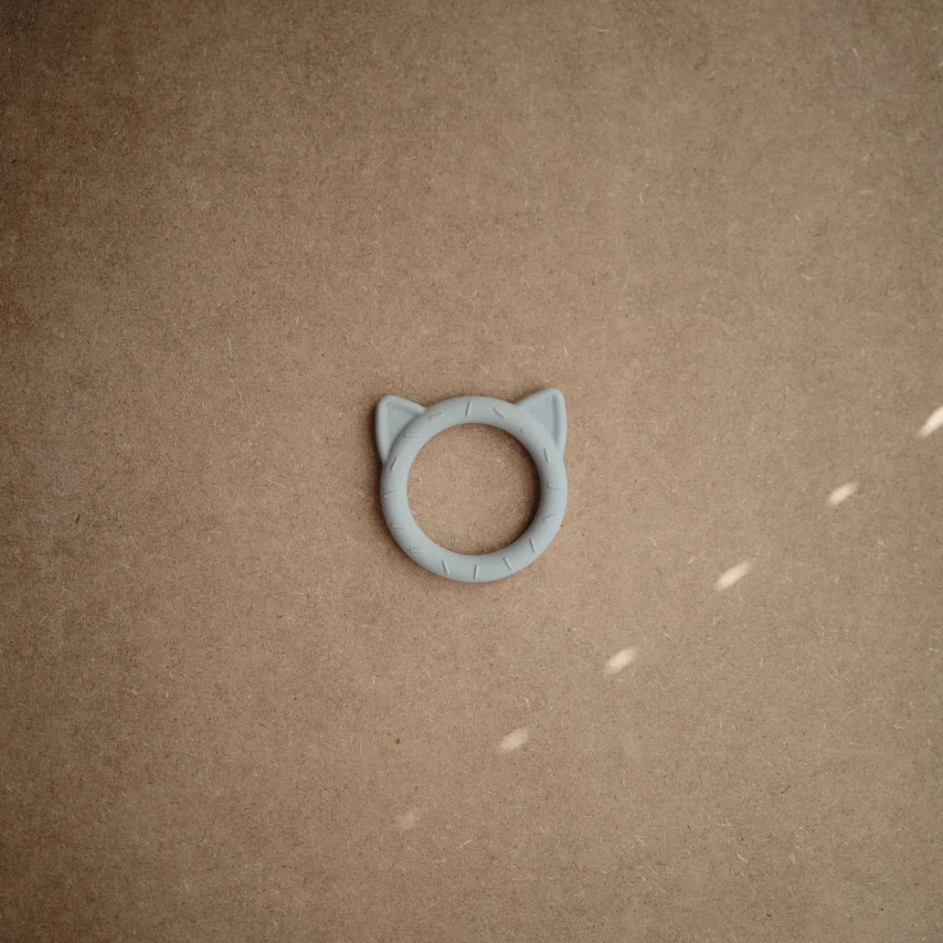 Mushie - Teether Cat - Stone - Mabel & Fox