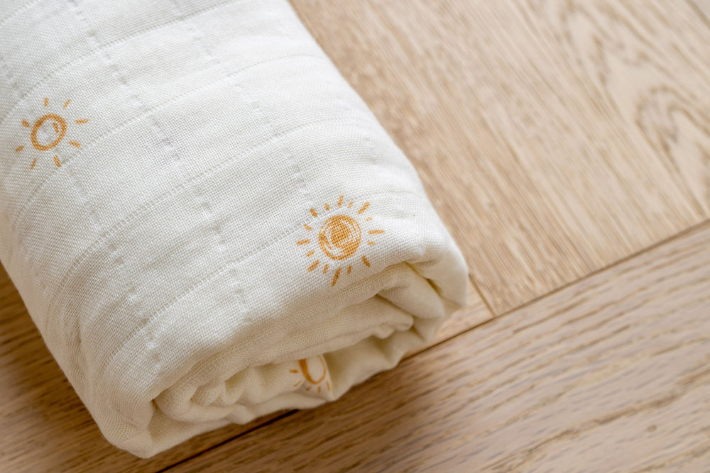 Mabel & Fox - Swaddle Muslin Blanket - Suns - Mabel & Fox
